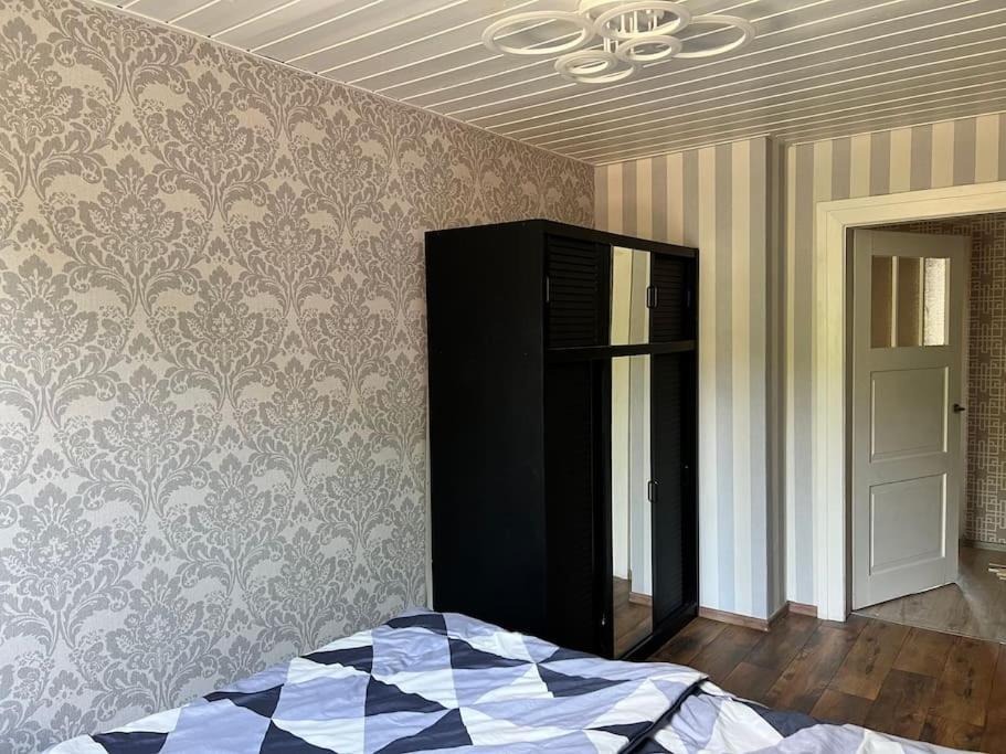 Schoenes City-Apartment Im Zentrum Mit Balkon Hof  Εξωτερικό φωτογραφία