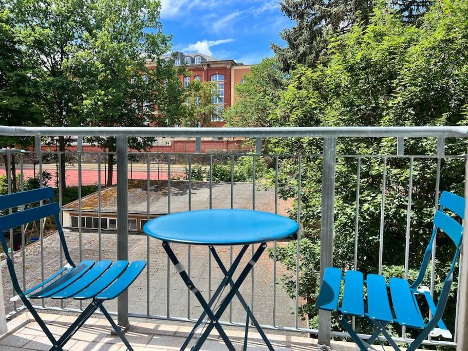 Schoenes City-Apartment Im Zentrum Mit Balkon Hof  Εξωτερικό φωτογραφία