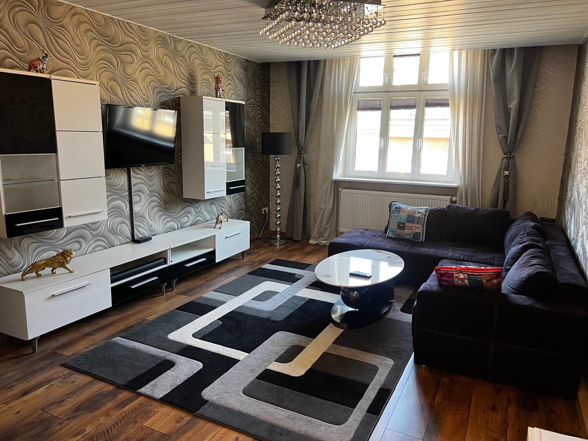 Schoenes City-Apartment Im Zentrum Mit Balkon Hof  Εξωτερικό φωτογραφία